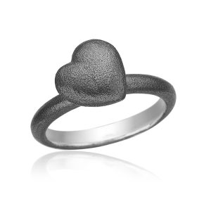 Samlering i oxideret sølv med hjerte