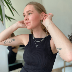 Øreringe i sølv med grøn aventurin