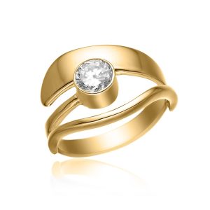 Ring i guldbelagt sølv med stor zirkonia