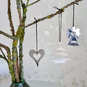 Sølvfarvet julepynt i stål - 3 stk. i pakken